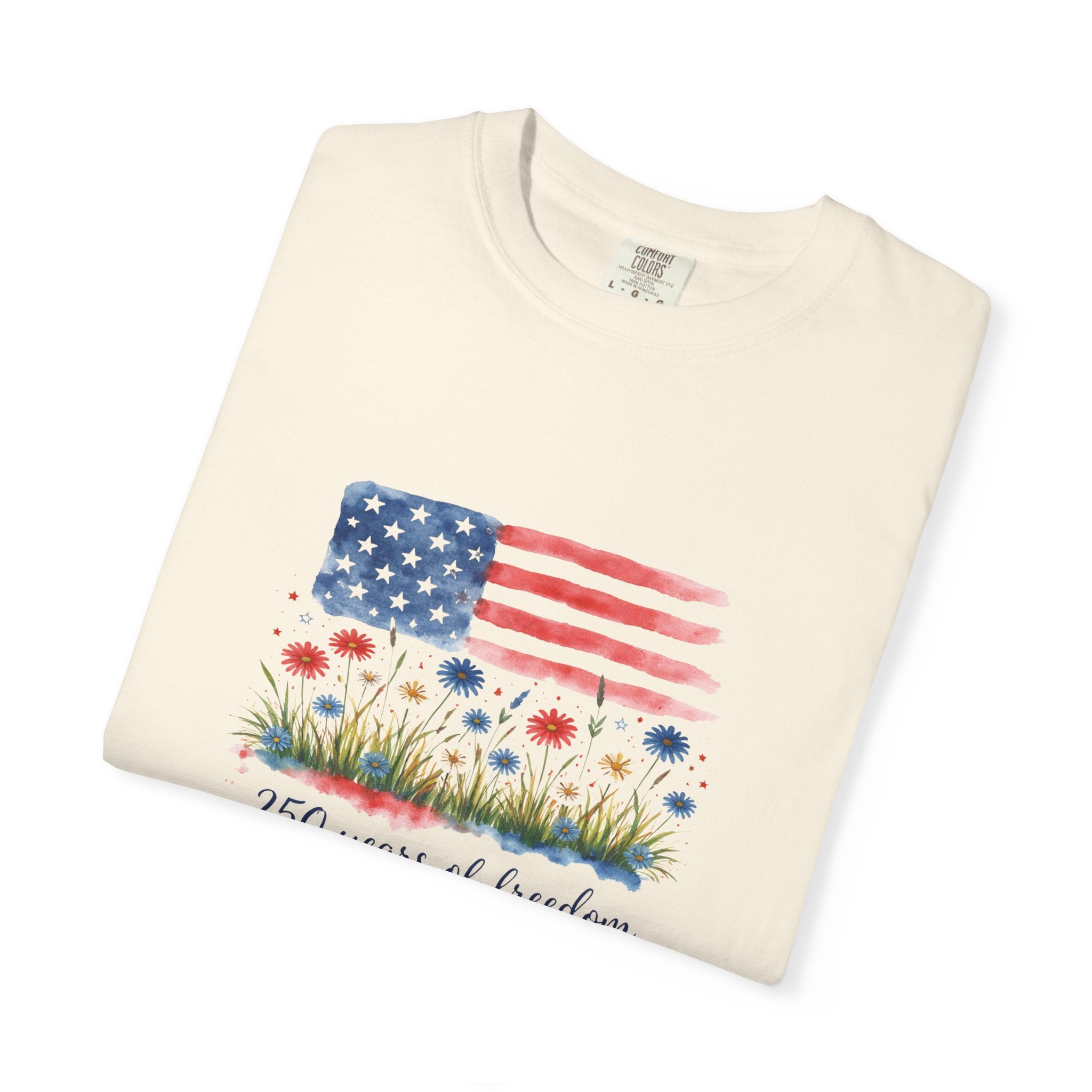 T-Shirt "250 Years of Freedom" American Flag Floral Patriotic Tee