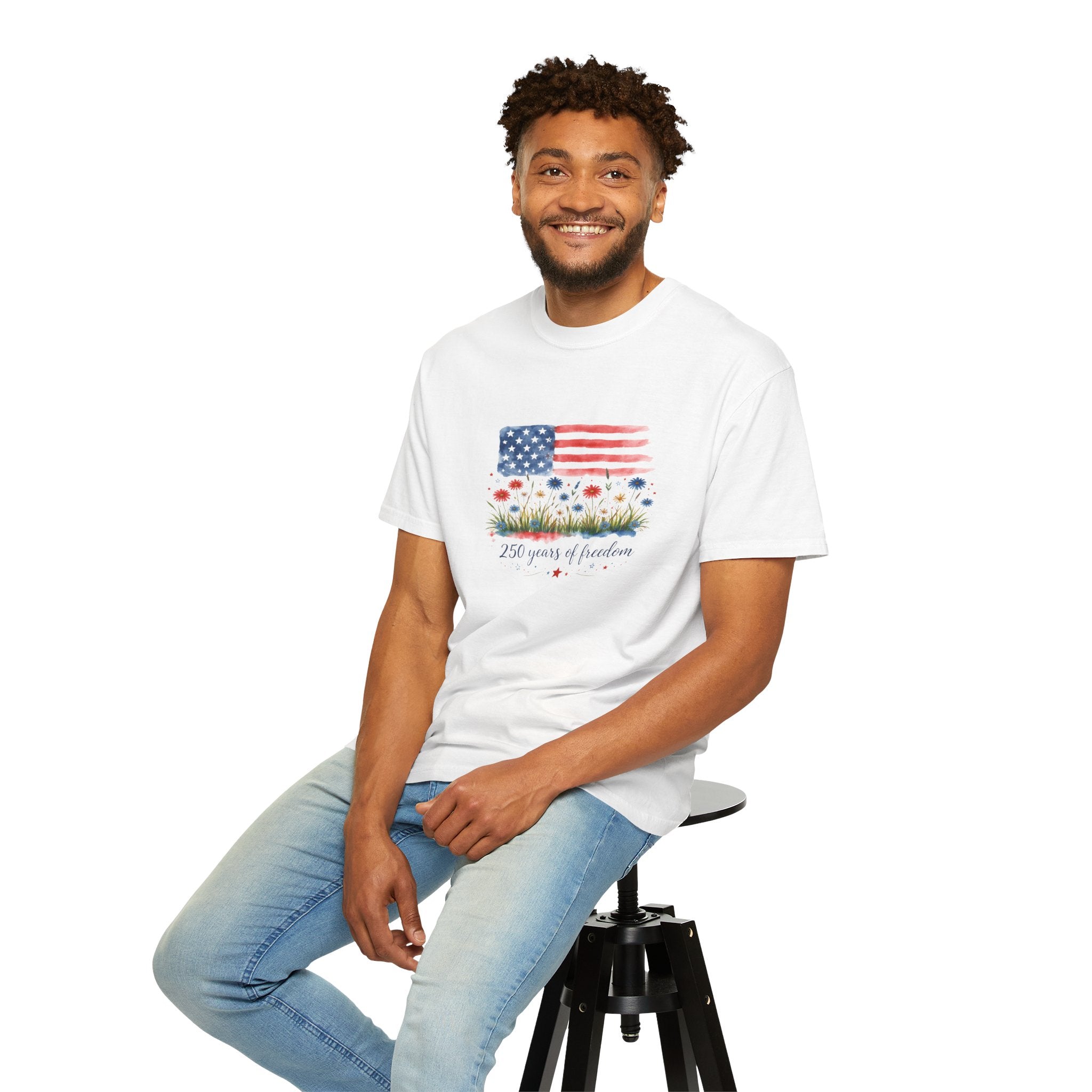 T-Shirt "250 Years of Freedom" American Flag Floral Patriotic Tee