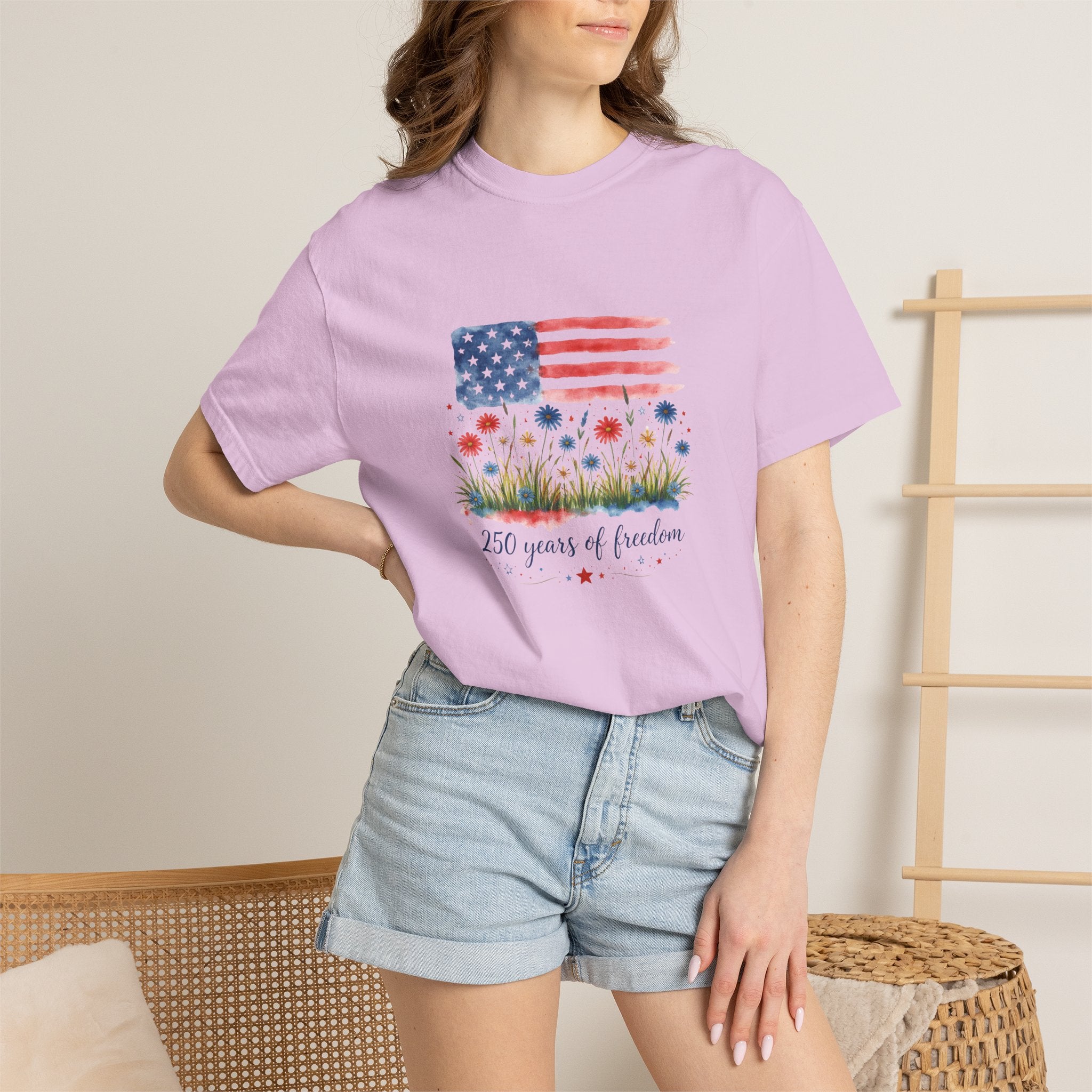T-Shirt "250 Years of Freedom" American Flag Floral Patriotic Tee