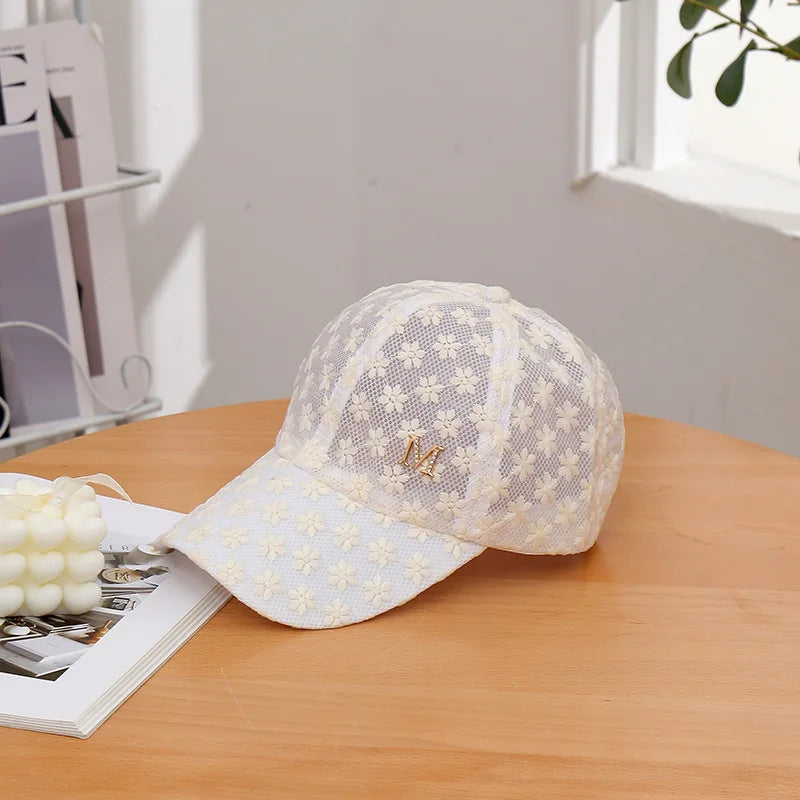 New printed baseball caps for women in trendy styles, spring and summer outdoor casual sports sunshade breathable peaked caps