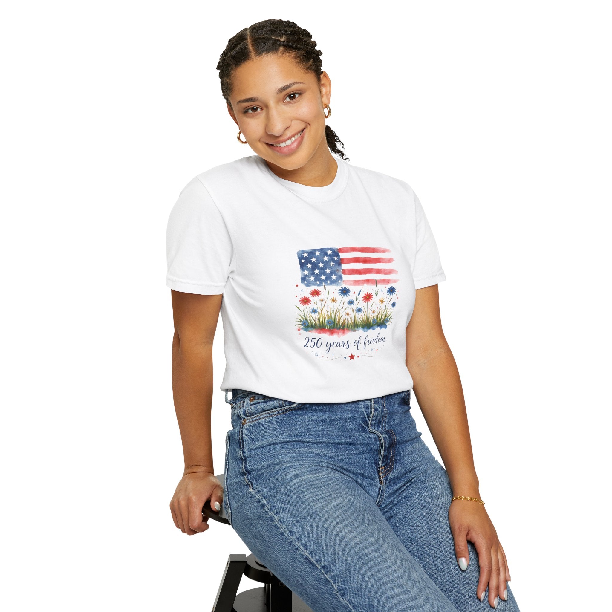 T-Shirt "250 Years of Freedom" American Flag Floral Patriotic Tee